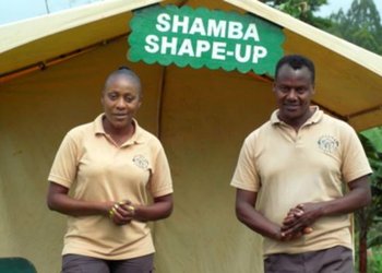 shamba shape up hosts naomi kamau (left) and tonny njuguna.
